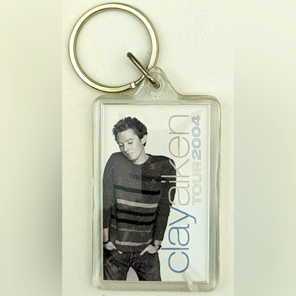 Vintage 2004 Tour Clay Aiken Key Chain - Picture 2 of 4